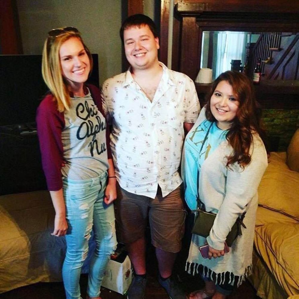 Meet your Posher, Leslie